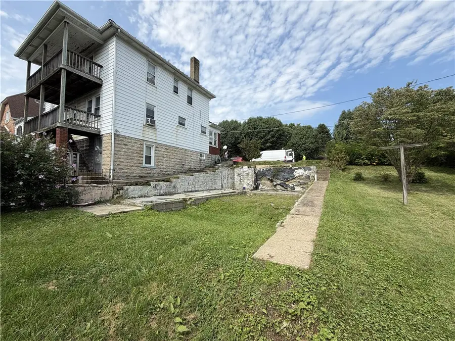 416 Blaine Ave, Canonsburg, PA 15317 - #3