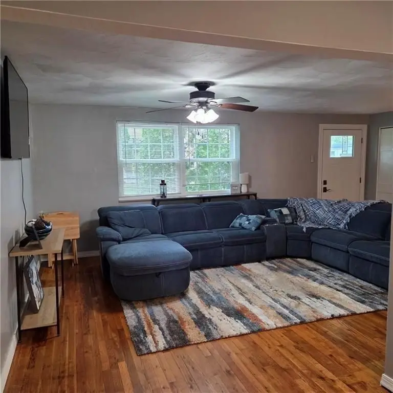 102 Raleigh Ct, Pittsburgh, PA 15237 - #3