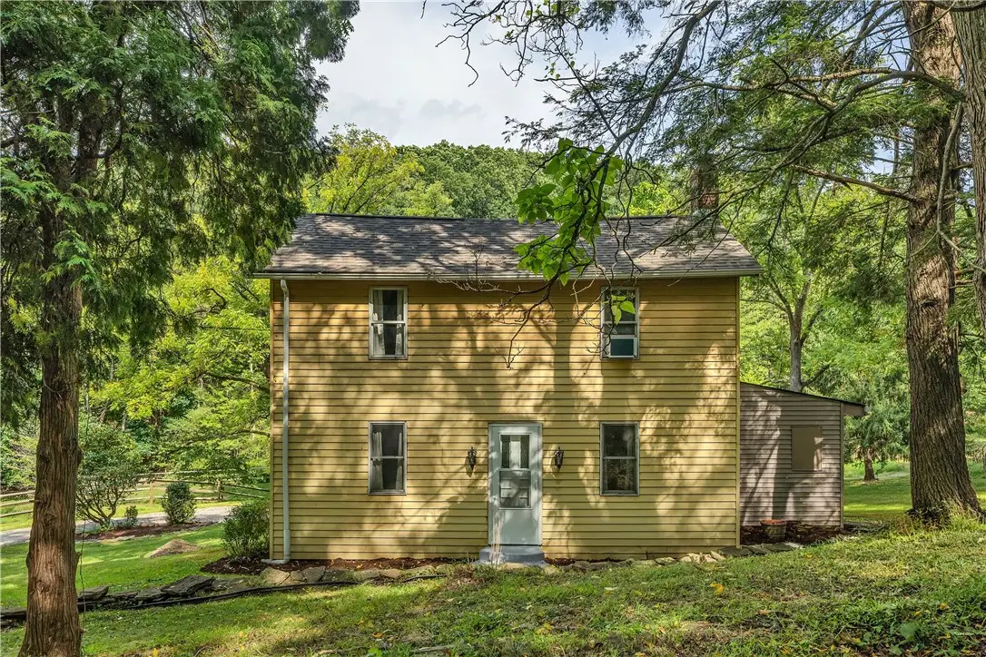 269 Dobson Rd, Mars, PA 16046 - #1