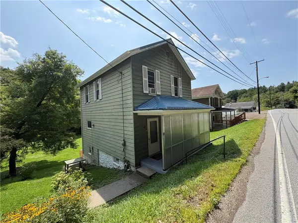 88 Main St, Anita, PA 15711