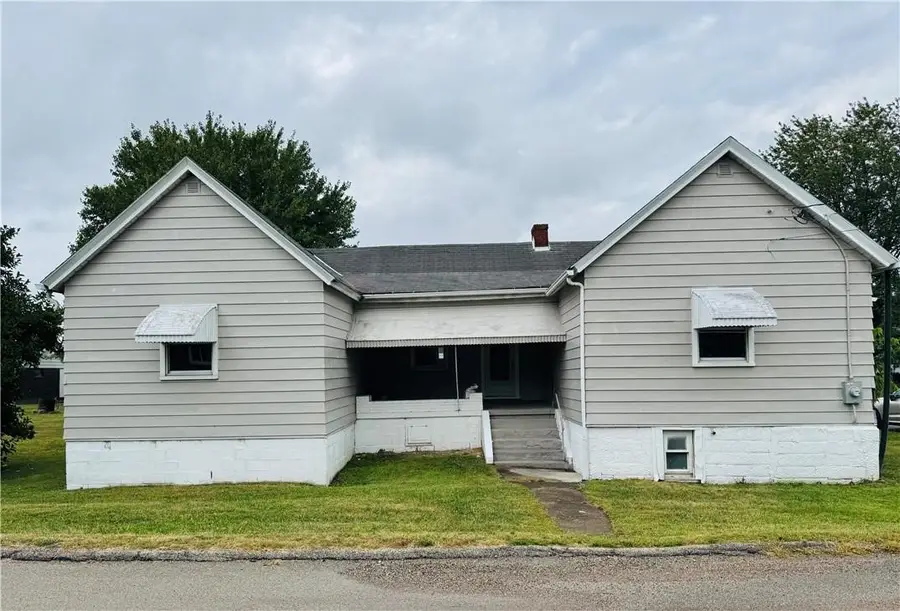 385 Hallam Ave, Meadow Lands, PA 15347 - #2