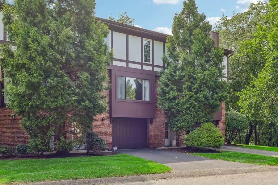 330 Woodbridge Drive, Pittsburgh, PA 15237 - #3