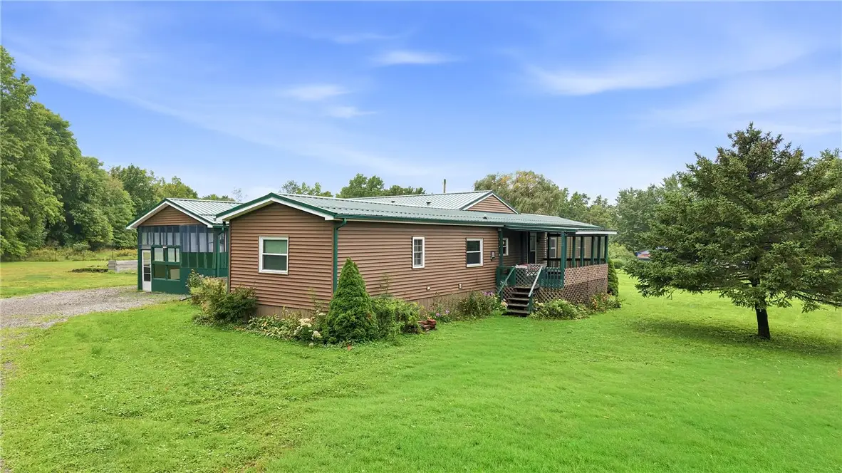 330 Fullingmill Rd, Mercer, PA 16137 - #1