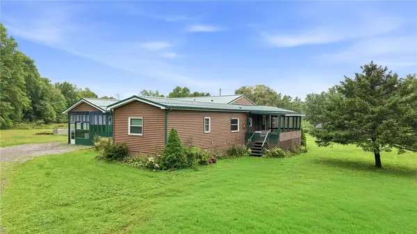 330 Fullingmill Rd, Mercer, PA 16137
