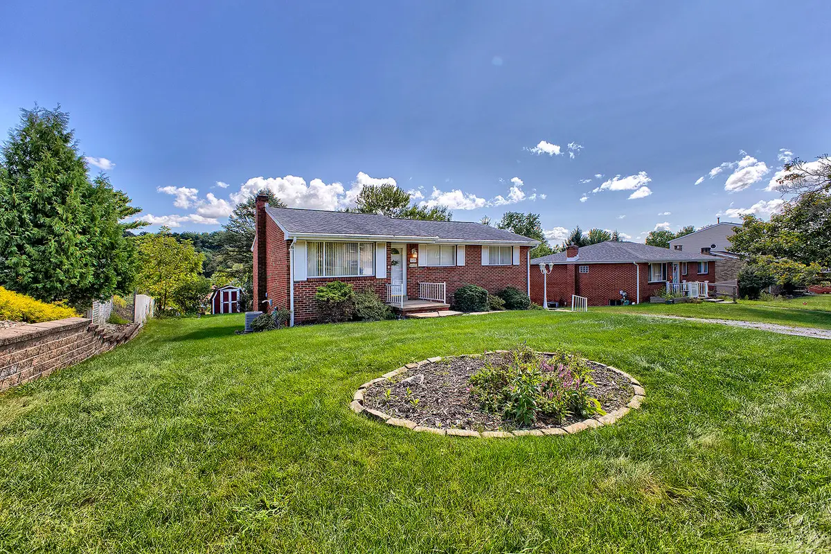 1678 Bernice Drive, North Huntingdon, PA 15642 - #1