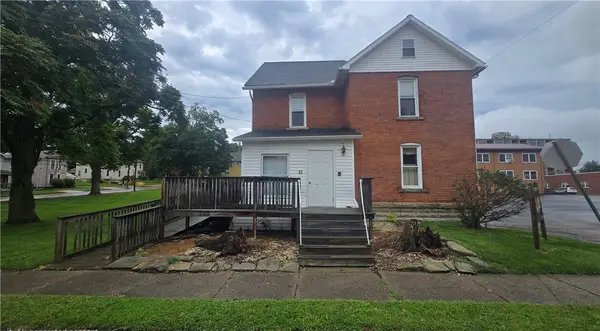 33 N Mercer St, Greenville, PA 16125