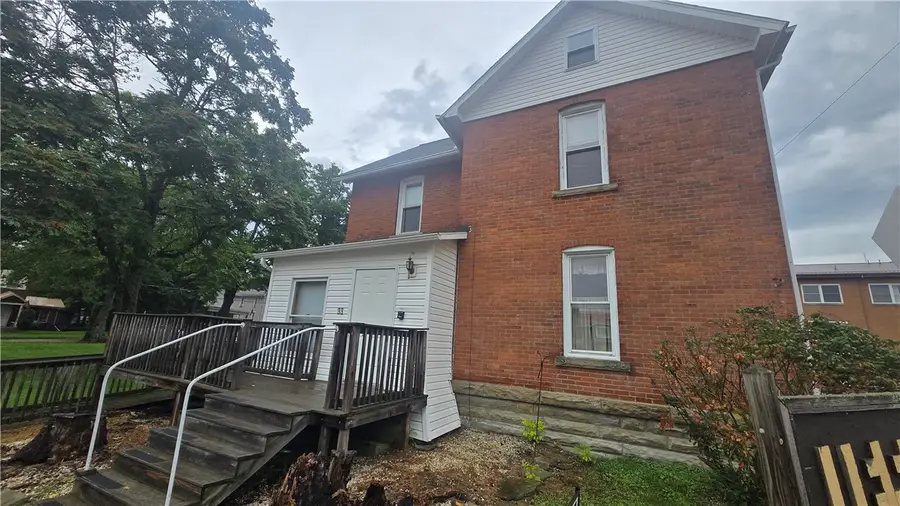 33 N Mercer St, Greenville, PA 16125 - #3