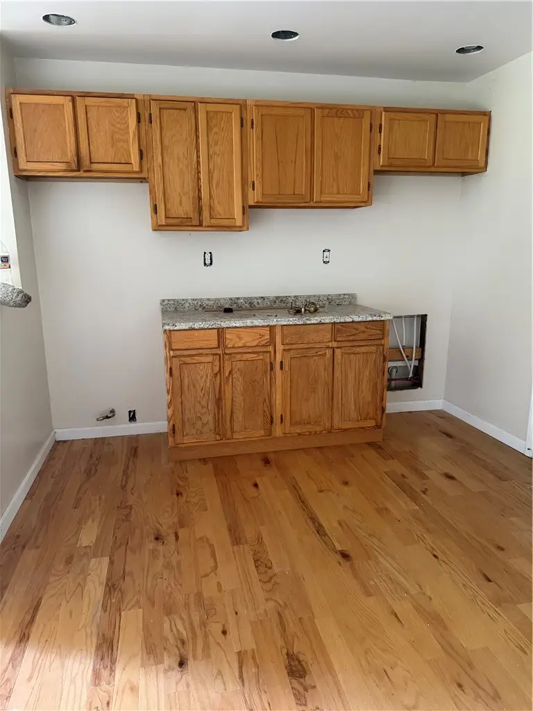 422 W Carter Dr, North Versailles, PA 15137 - #2