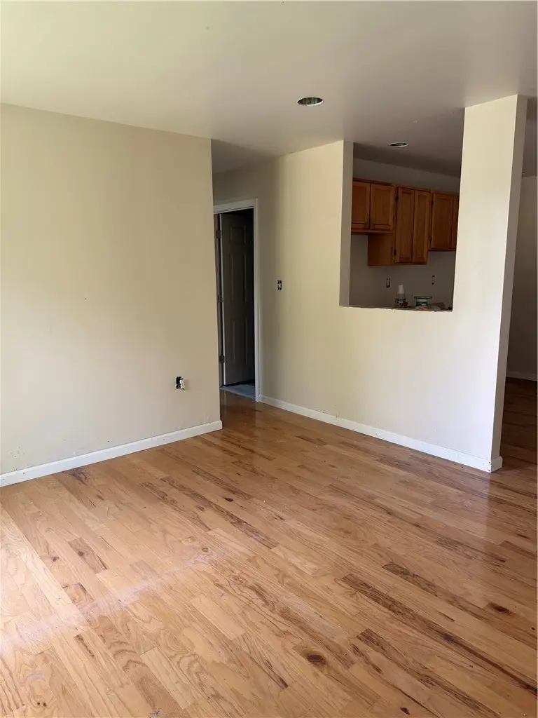 422 W Carter Dr, North Versailles, PA 15137 - #3