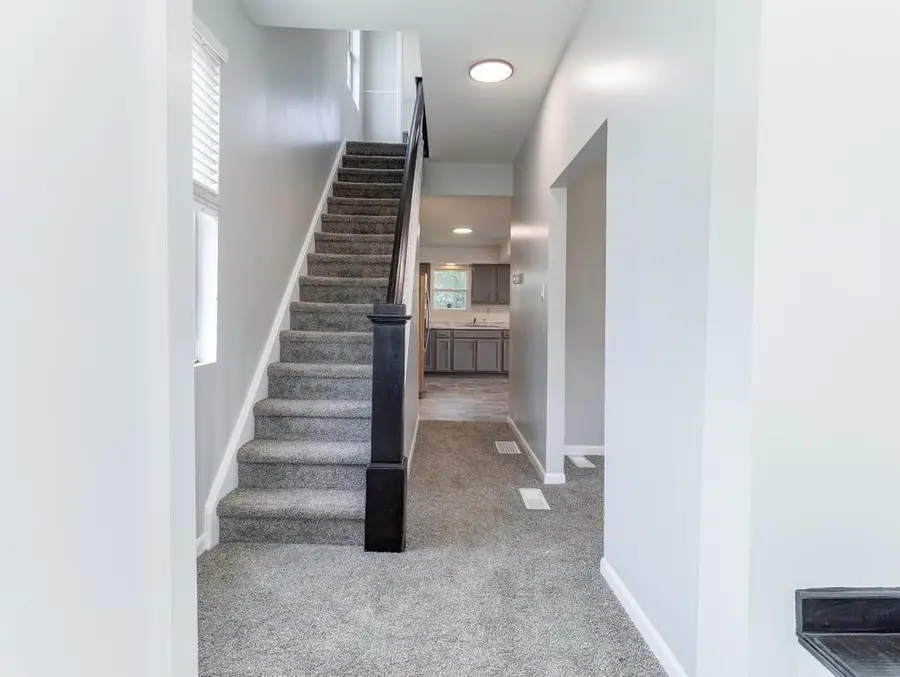 863 Walnut St, Rochester, PA 15074 - #3