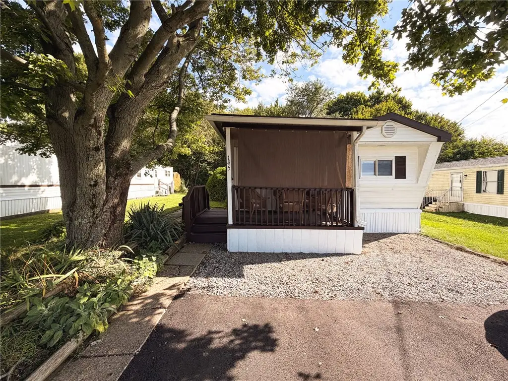 145 Ash St, Rochester, PA 15074 - #1