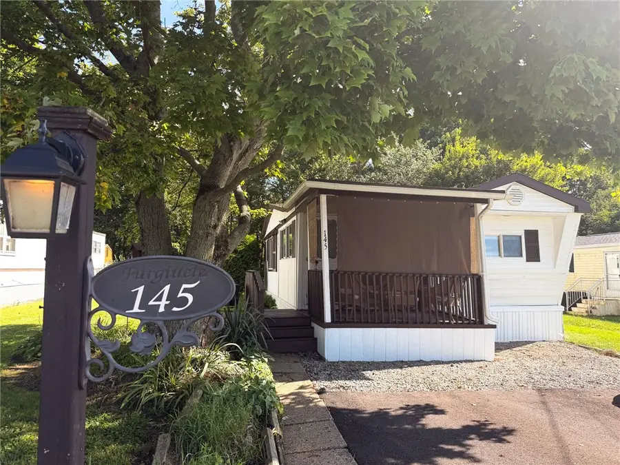 145 Ash St, Rochester, PA 15074 - #2