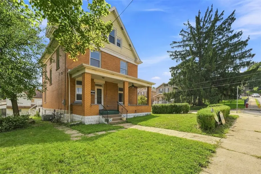 721 Maple St, Coraopolis, PA 15108 - #3