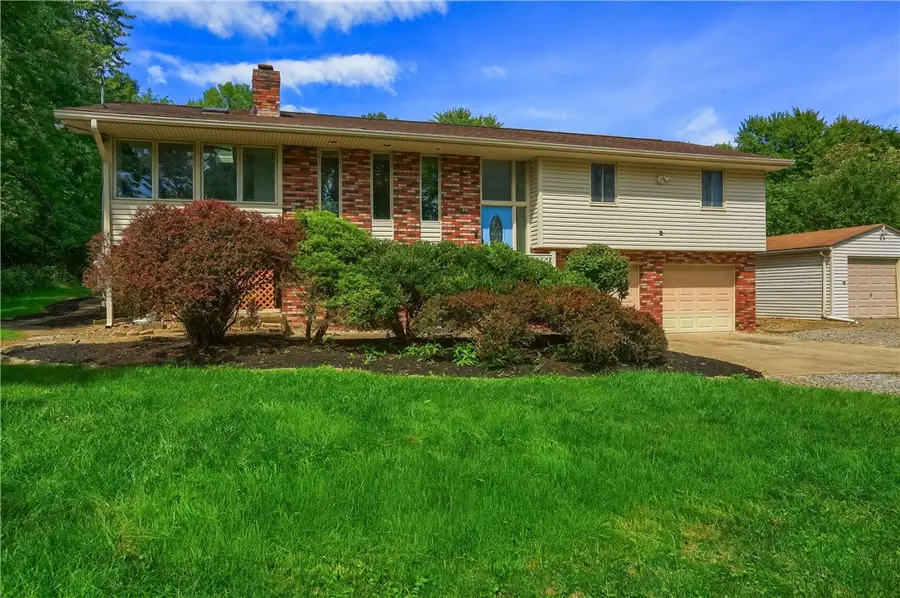 303 Vandivort Drive, Cranberry, PA 16066 - #3
