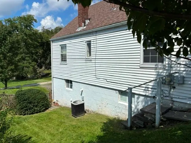 3107 Quay St, White Oak, PA 15131 - #3