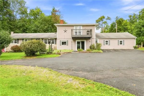 204 Stepping Stone, Somerset, PA 15501
