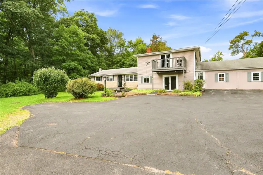 204 Stepping Stone, Somerset, PA 15501 - #3