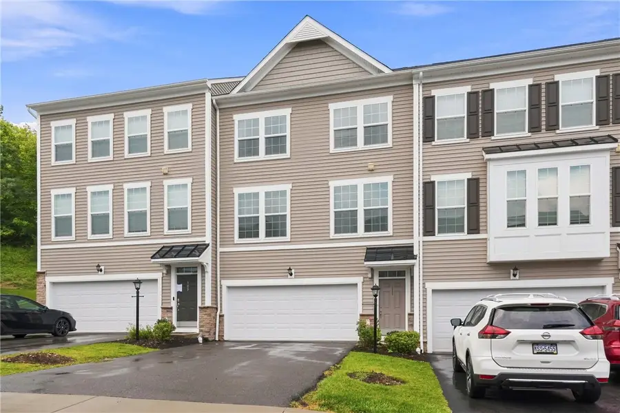 111 Sweetwater Drive, Coraopolis, PA 15108 - #2