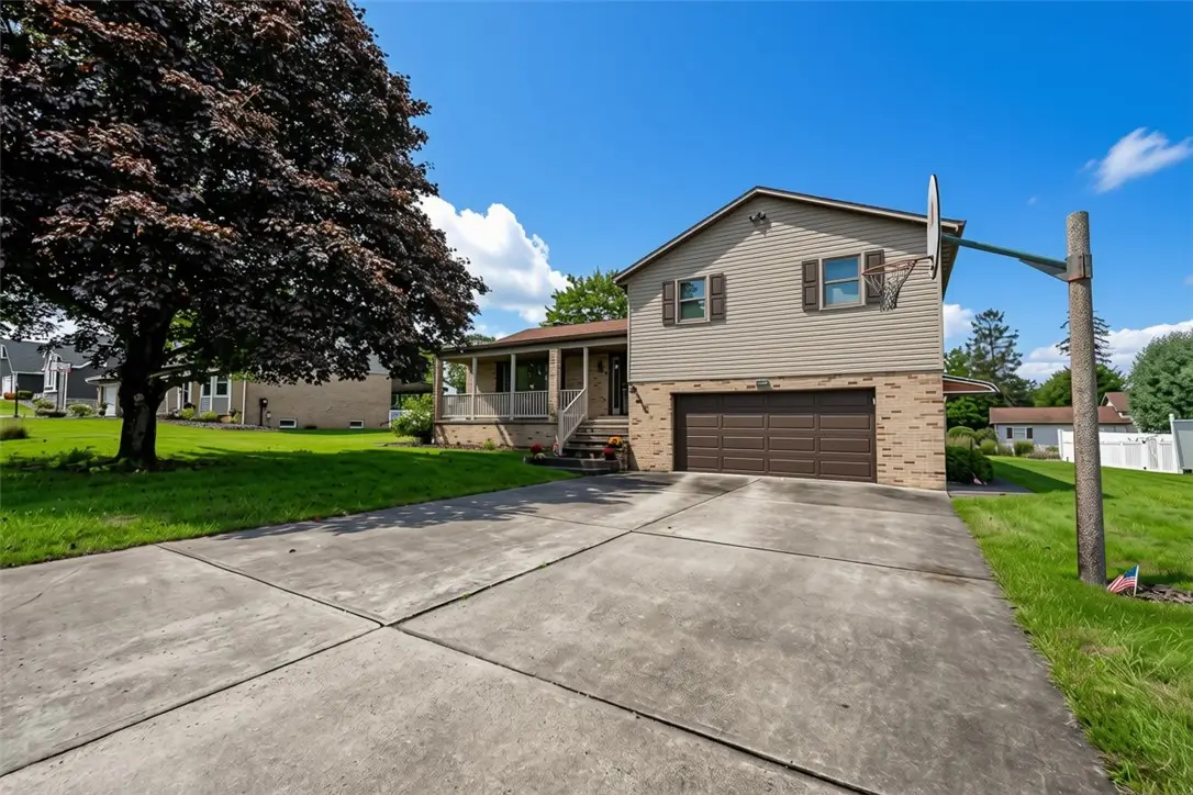 105 Laurlis Lane, Johnstown, PA 15904 - #1