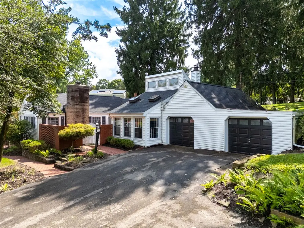 8284 Peebles Rd, Pittsburgh, PA 15237 - #1