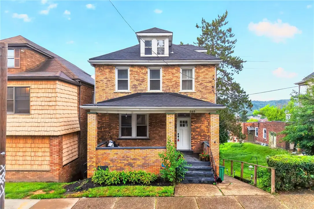 609 Pine St., Ambridge, PA 15003 - #1