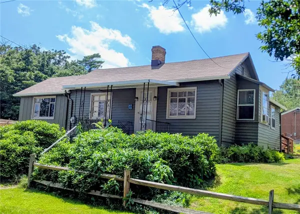 425 16th Ave, Beaver Falls, PA 15010