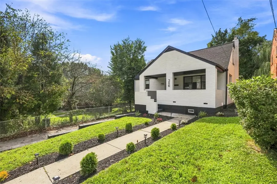 346 Sweetbriar St, Pittsburgh, PA 15211 - #2