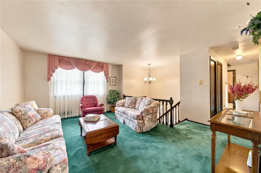 338 Evergreen Dr, Mount Pleasant, PA 15666 - #3