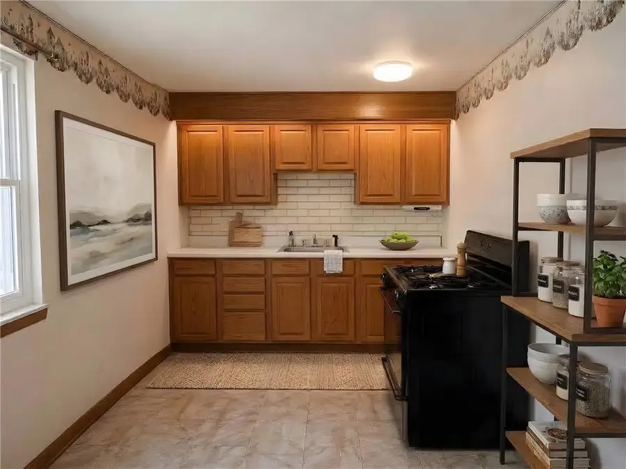 134 Connie Dr, Pittsburgh, PA 15214 - #3
