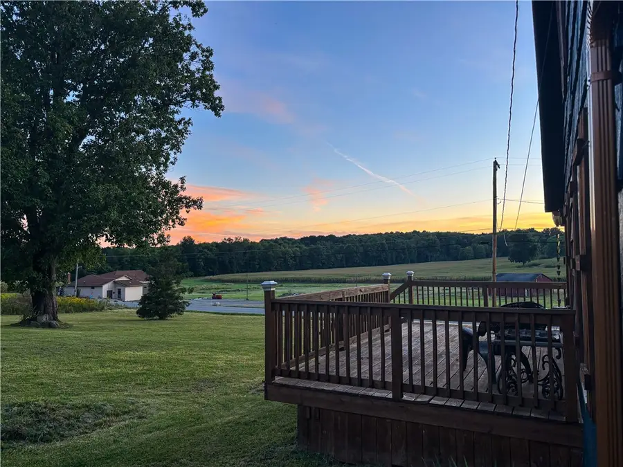 1585 Maple Dr, Hermitage, PA 16148 - #2