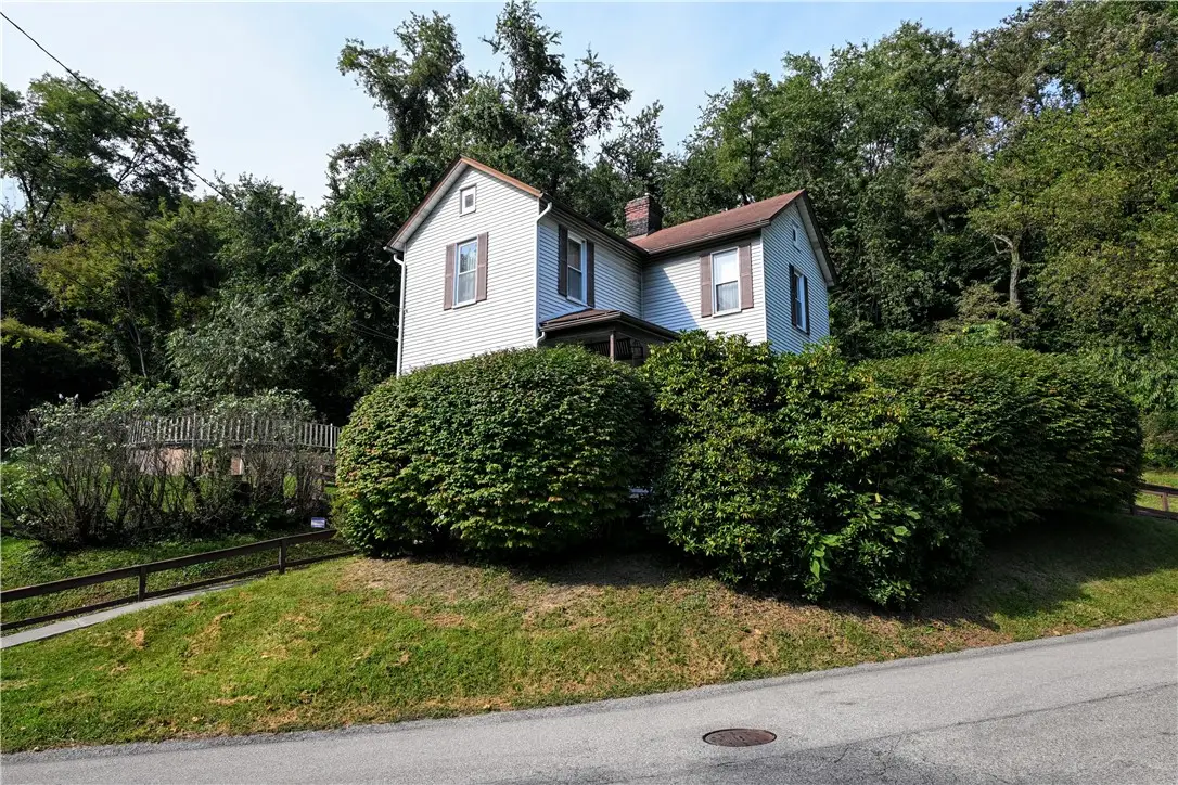 225 Fremont Street, Clairton, PA 15025 - #1