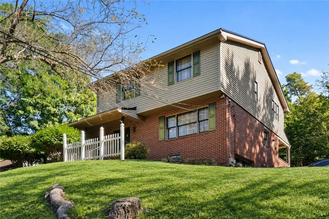 480 Roosevelt Road, Pittsburgh, PA 15237 - #1
