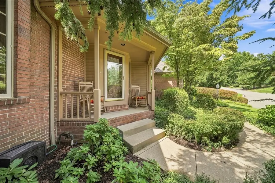 114 Hidden Valley Ct, Sewickley, PA 15143 - #2