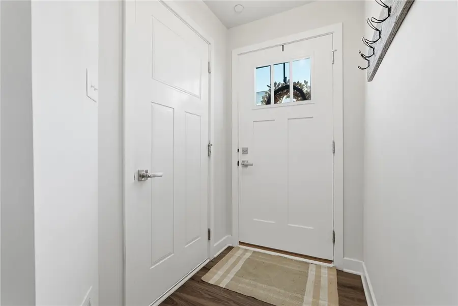4010 Crown Dr, South Park, PA 15129 - #3