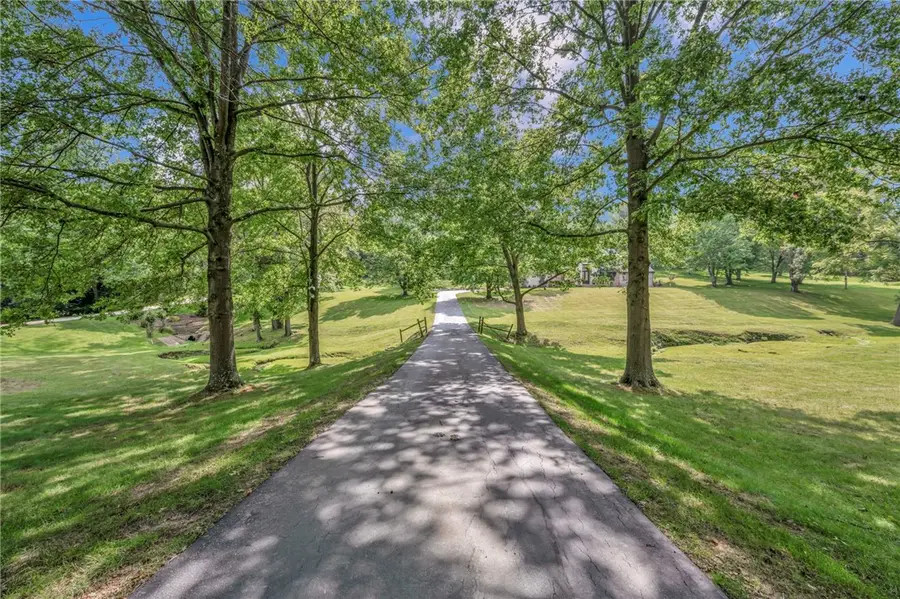 429 Church Hill Rd, Venetia, PA 15367 - #3