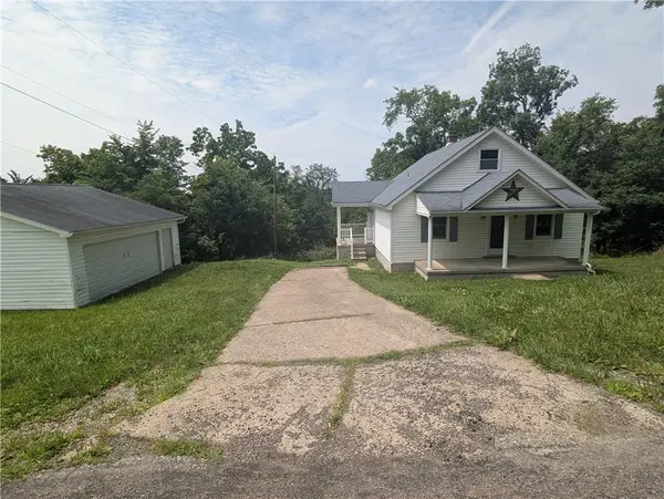 329 Barnard Road, Fredericktown, PA 15333