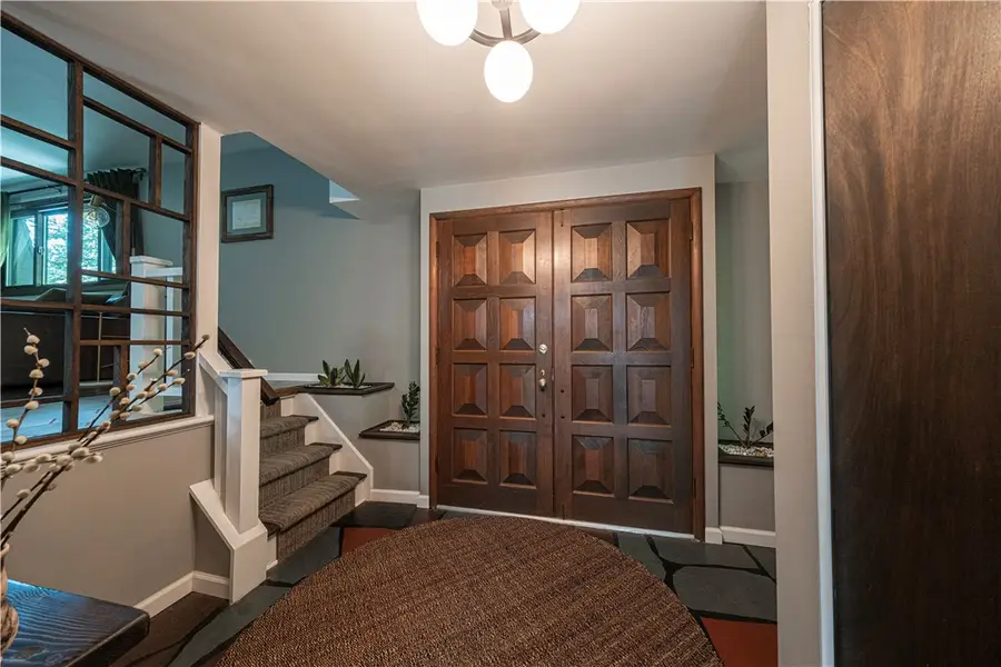 70 Maple Dr, Wexford, PA 15090 - #3