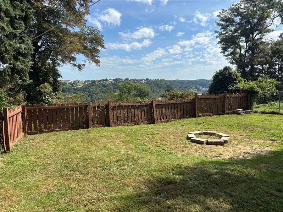 1485 Romine Ave, Port Vue, PA 15133 - #3