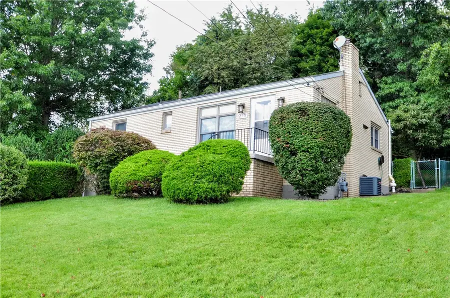 245 Revo Road, Pittsburgh, PA 15236 - #3