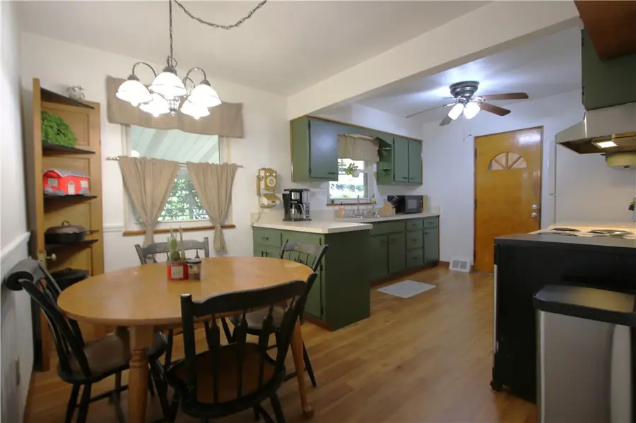 126 Third Ave, New Eagle, PA 15067 - #3