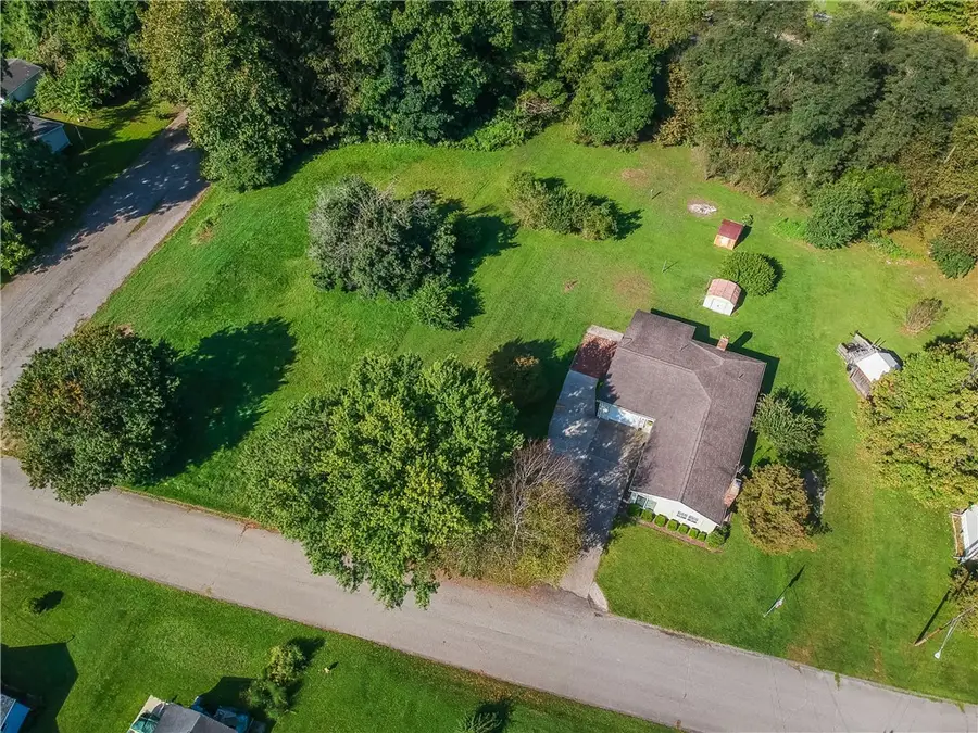 207 Charlemont Ave, West Pittsburg, PA 16160 - #3