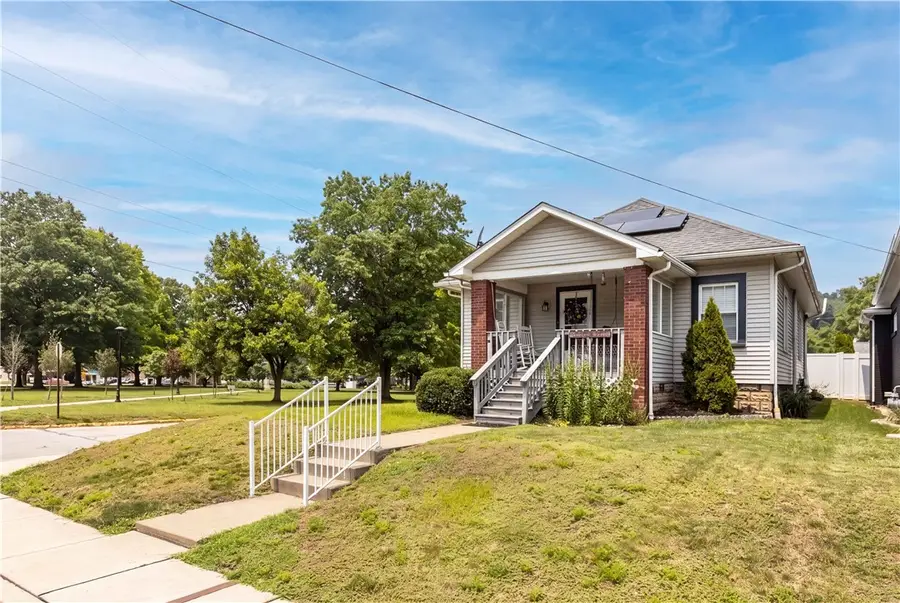 1012 Canal St, Beaver, PA 15009 - #2