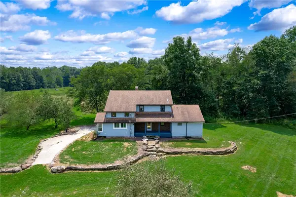 358 Hoopenhobe Ln, West Middlesex, PA 16159