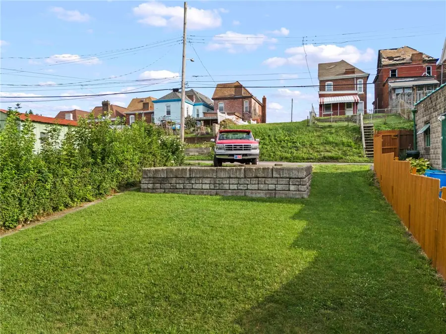 415 Alice St, Pittsburgh, PA 15210 - #3