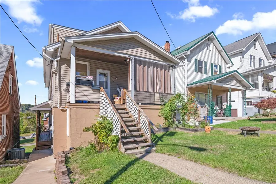 1909 Woodmont Avenue, New Kensington, PA 15068 - #2
