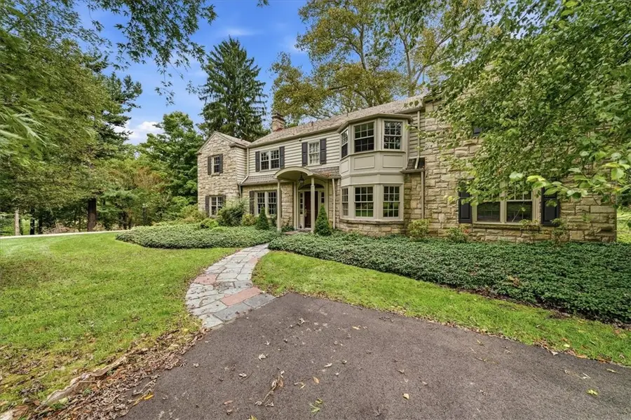 4448 Mount Royal Blvd, Allison Park, PA 15101 - #2