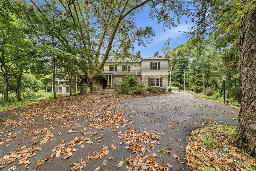 4448 Mount Royal Blvd, Allison Park, PA 15101 - #3