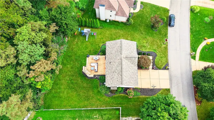 113 Rye Ct, McKees Rocks, PA 15136 - #2