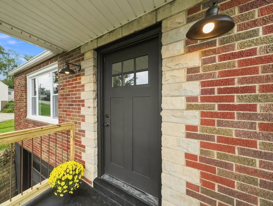 2060 State Rte 130, Jeannette, PA 15644 - #2