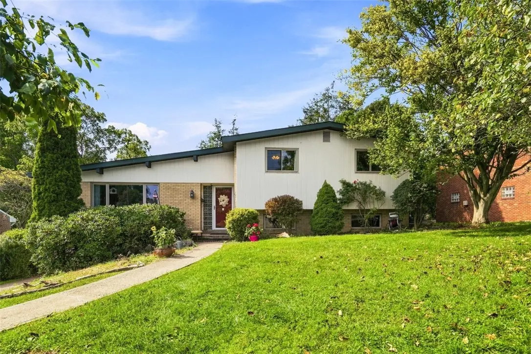 1320 Knollwood Dr, Monroeville, PA 15146 - #1